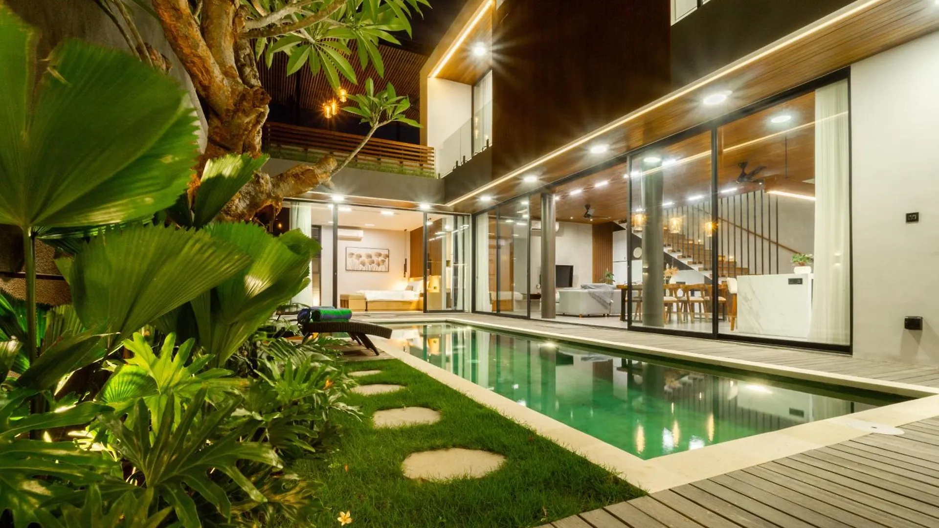 Villa Elena By Maheswara Seminyak